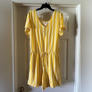 Lularoe Xanthe NWT. Xs. Yellow and white striped.